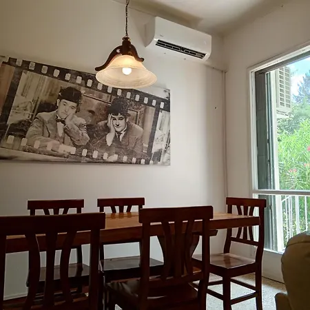 Appartement Di Fronte Alla Casa Di Carducci